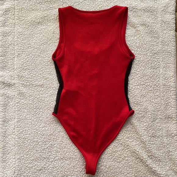 Sexy red body suit top with black mesh on sides - Picture 2 of 4